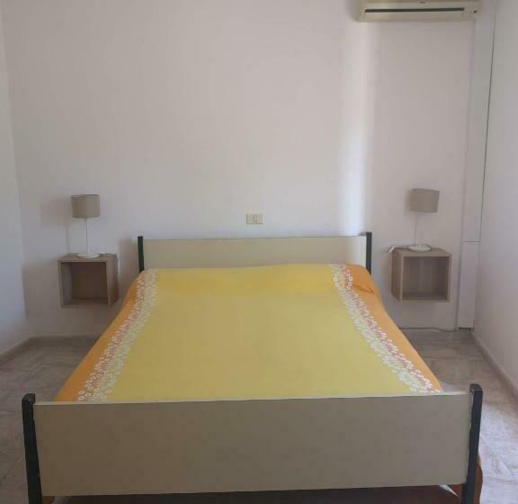 استودیوی استاندارد, Torre D Oriente