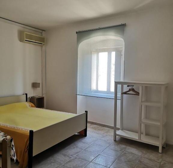 آپارتمان 1 خوابه, Torre D Oriente