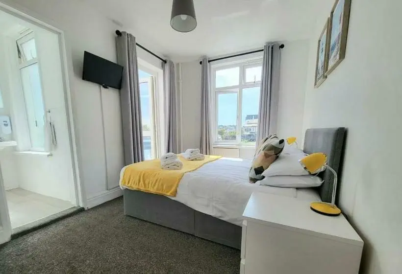 バルコニー付きスタンダードルーム, Beach Hotel Torbay B&b