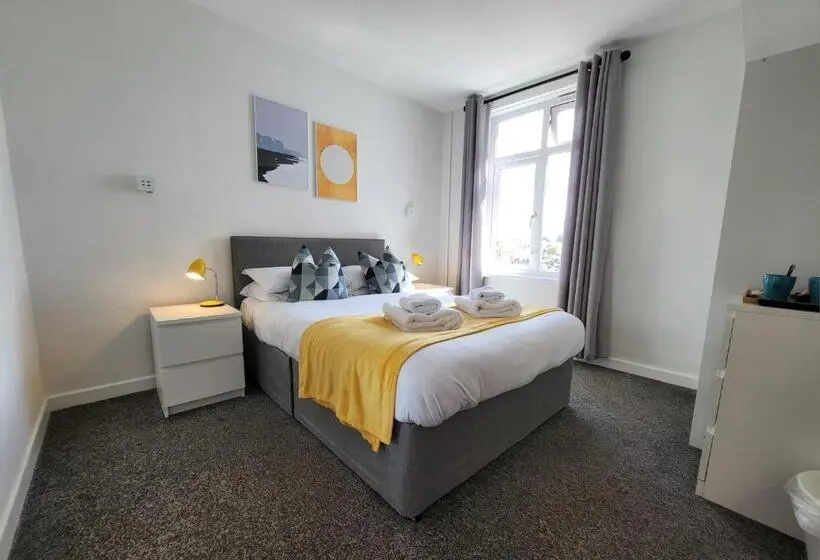 サイドオーシャンビュースタンダードルーム, Beach Hotel Torbay B&b