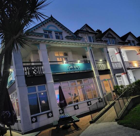 اتاق استاندارد با بالکن و چشمانداز دریا, Beach Hotel Torbay B&b