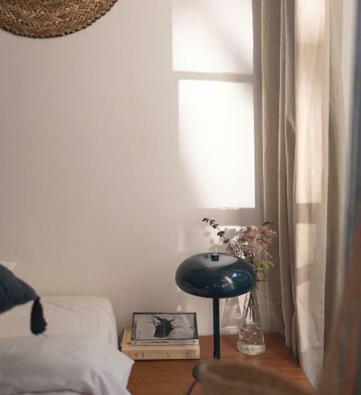 带山景的高级间, Montrieux Le Hameau