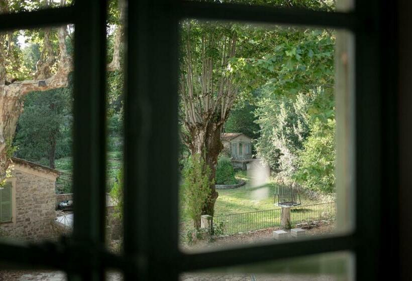 带山景的高级间, Montrieux Le Hameau