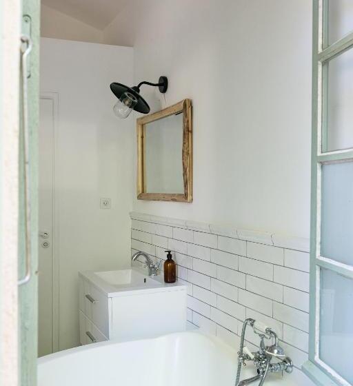 带阳台的豪华间, Montrieux Le Hameau