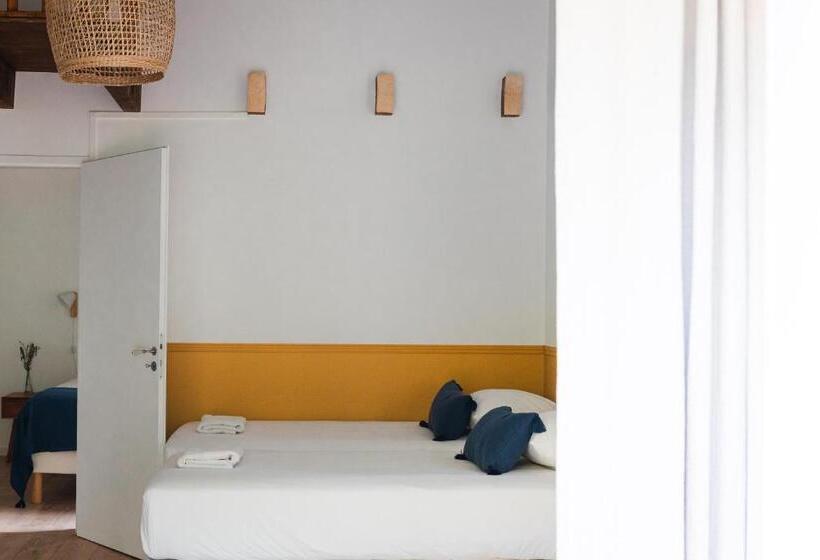 家庭套房, Montrieux Le Hameau