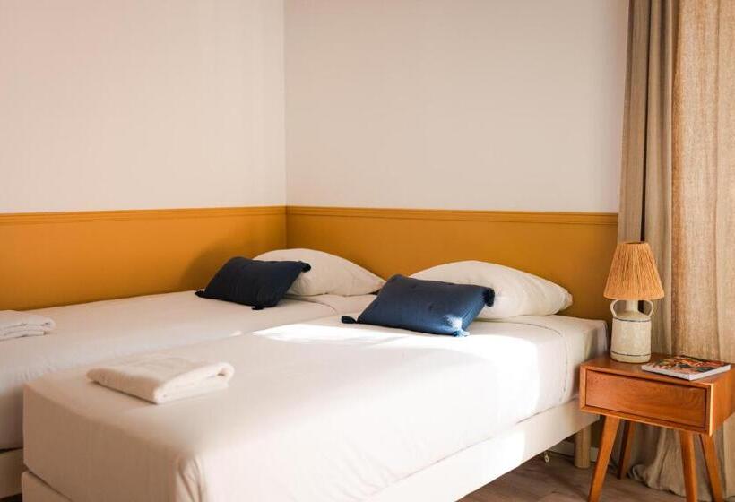 家庭套房, Montrieux Le Hameau