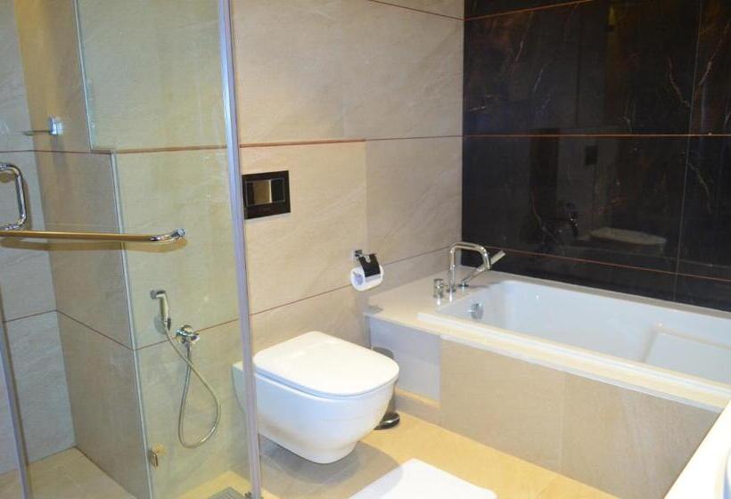 Suite River View, The Aurum Subrahmanya