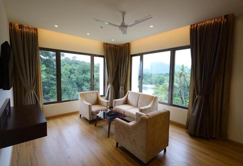 Suite River View, The Aurum Subrahmanya