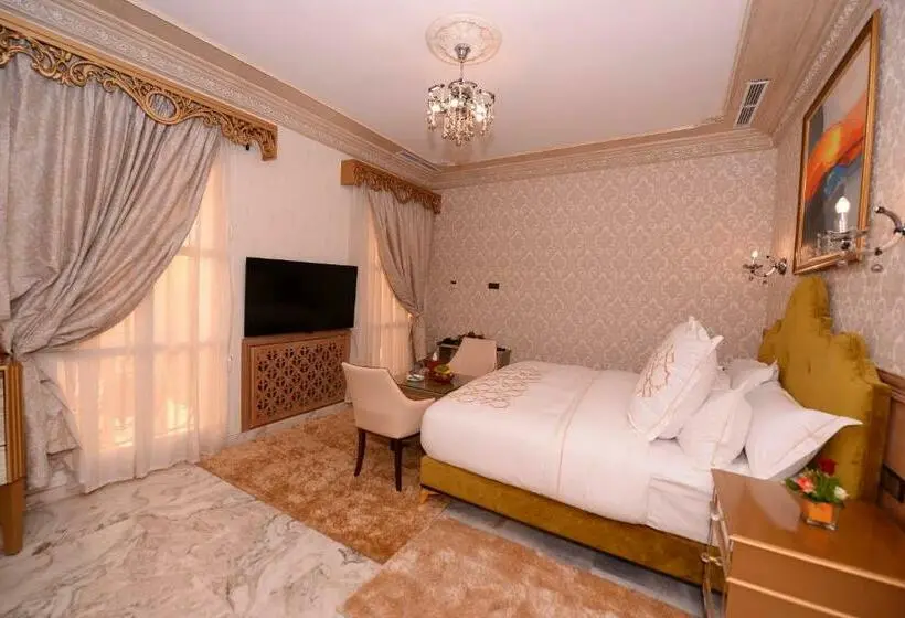 プールビュースイート, The White Palace Rabat