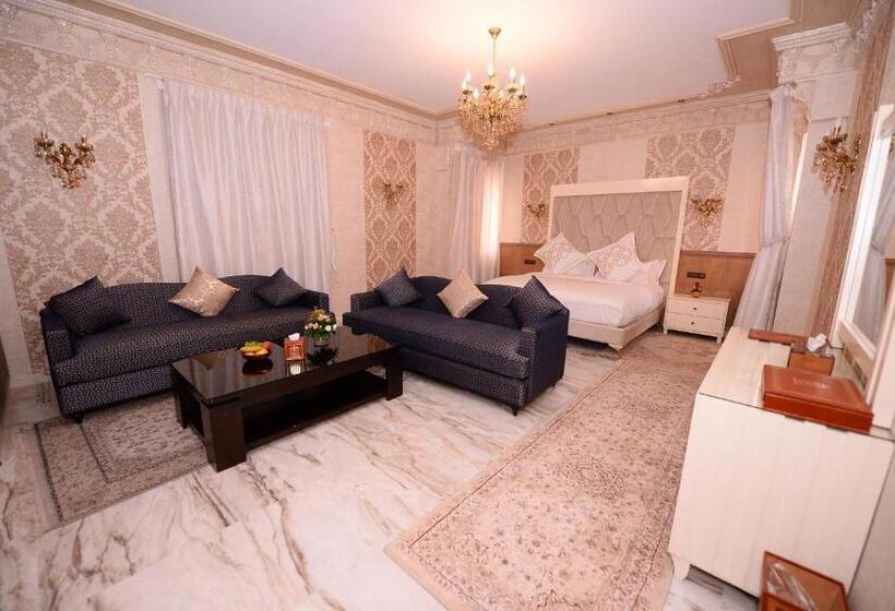 带按摩浴盆的套房, The White Palace Rabat