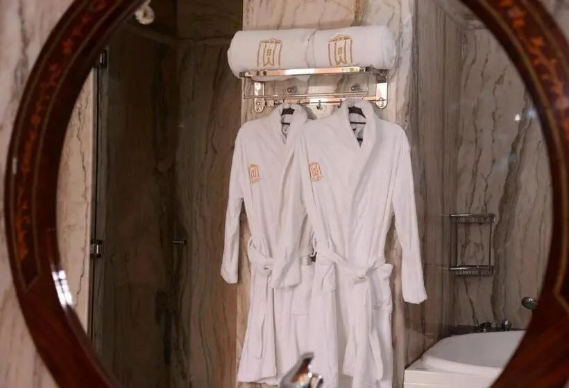 プレジデントスイートルーム, The White Palace Rabat