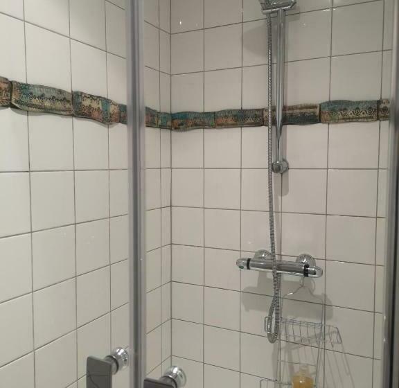 Номер Стандарт, Chambres Auberge De Thorrenc