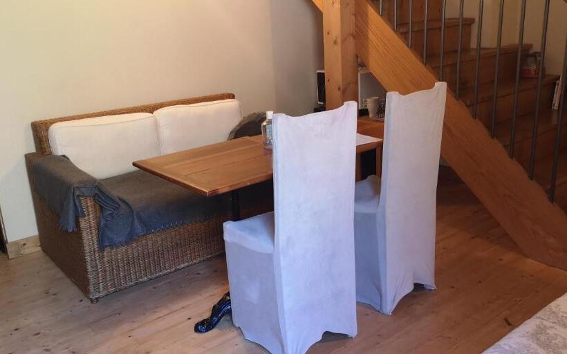 Номер Стандарт, Chambres Auberge De Thorrenc