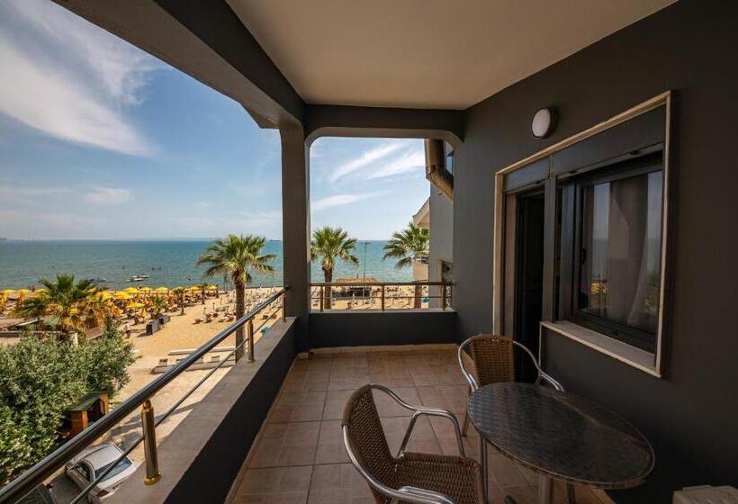 סוויטה משפחתית, Galante