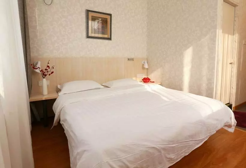 Bisneshuone, Sicily Hotel   Beijing Railway Station Temple Of Heaven Dongmen Subway Station