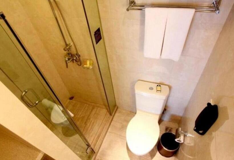 Номер Deluxe, The Cumberland Boutique