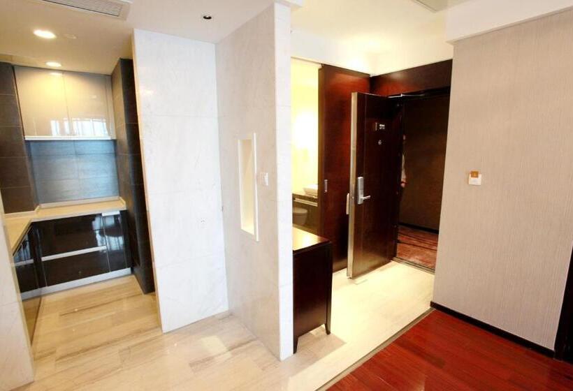 Номер Deluxe, The Cumberland Boutique