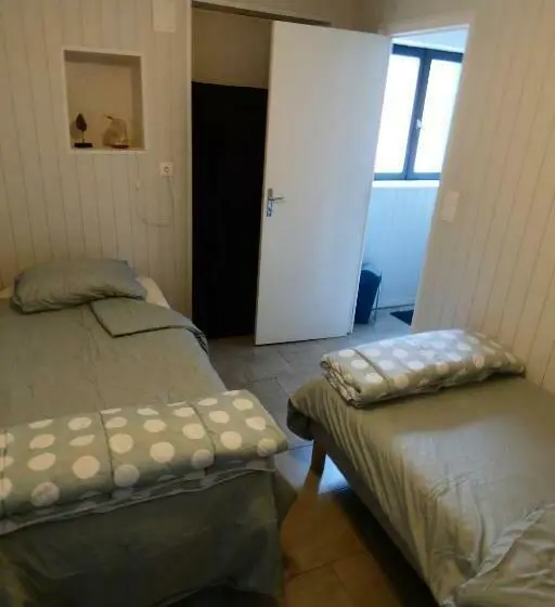 スタンダード４人部屋, Le Héron Bleu De La Brenne