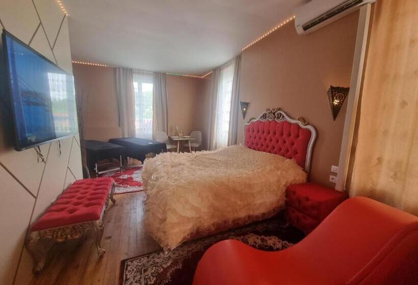 Люкс с гидромассажем, Suite Chic By Les Spa De Venus