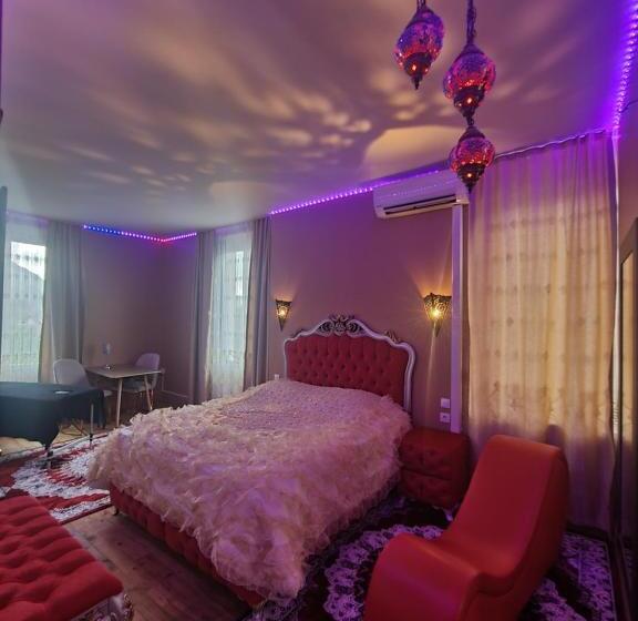 Люкс с гидромассажем, Suite Chic By Les Spa De Venus