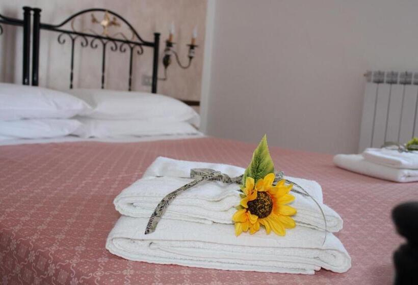 标准三人间共用浴室, B&b Montagano