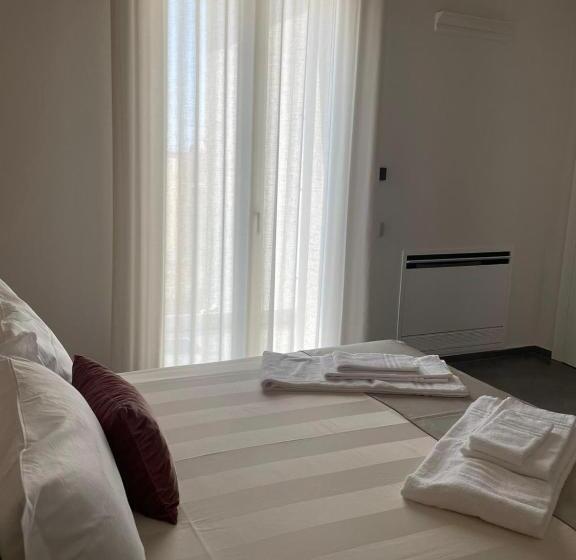 Family Suite, Oneira Rooms