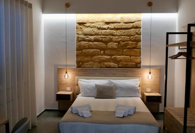 Номер Deluxe, Oneira Rooms