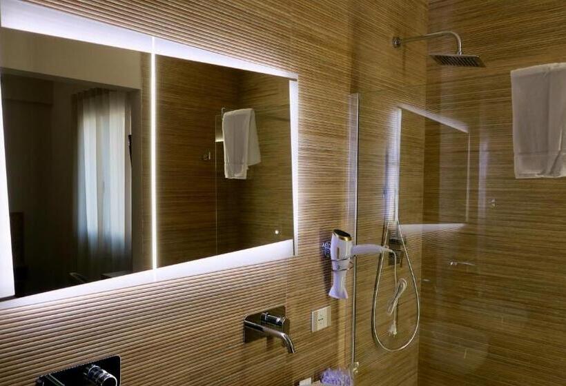 Номер Deluxe, Oneira Rooms