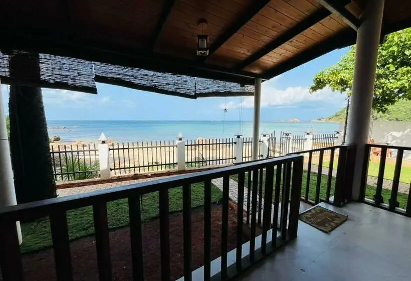 Triple Room Sea View, Janas Blue Water Corner