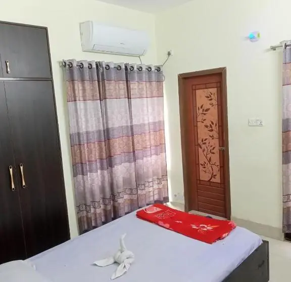 اتاق استاندارد, Rose Garden Guest House