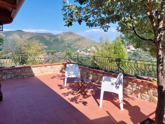 豪华三人间, Il Sogno Di Teresa