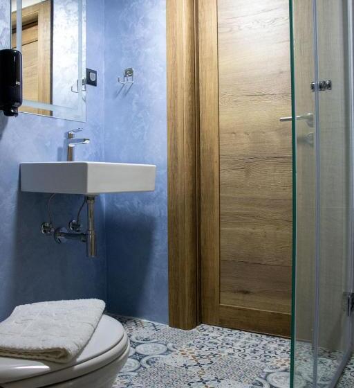 اتاق استاندارد, Elevenrooms