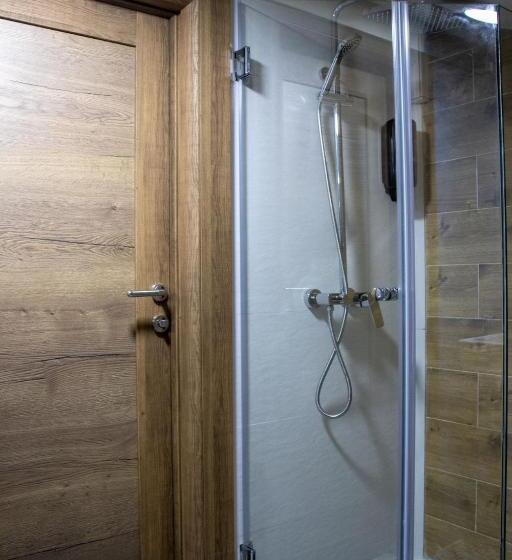 اتاق استاندارد, Elevenrooms