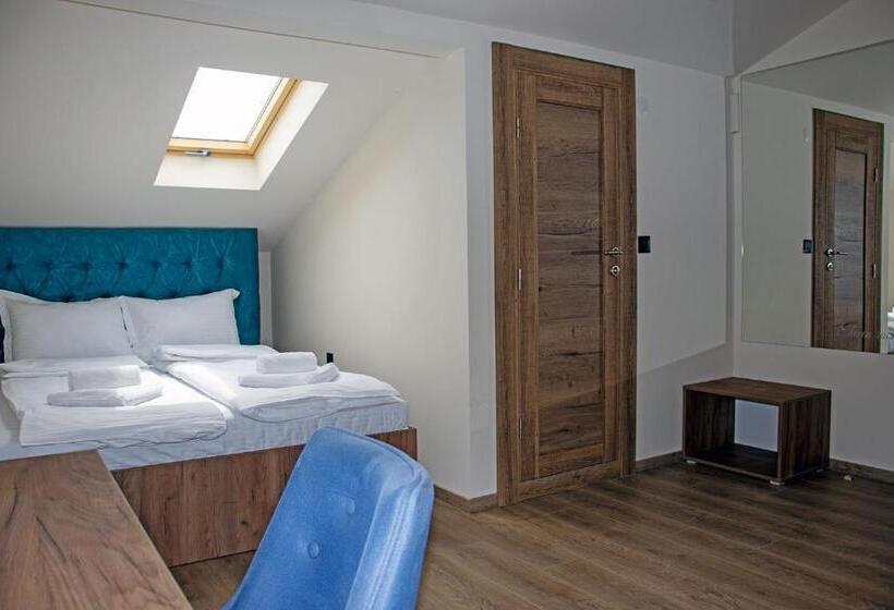 اتاق لوکس با تخت بزرگ, Elevenrooms