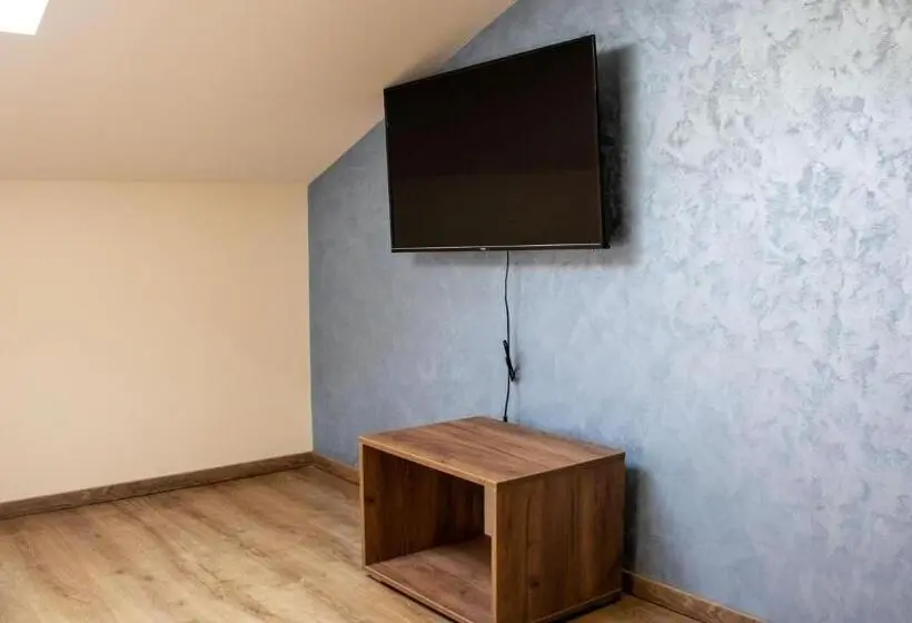 اتاق سوپریور, Elevenrooms