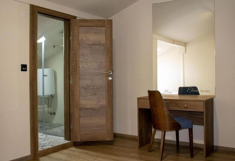 اتاق لوکس, Elevenrooms