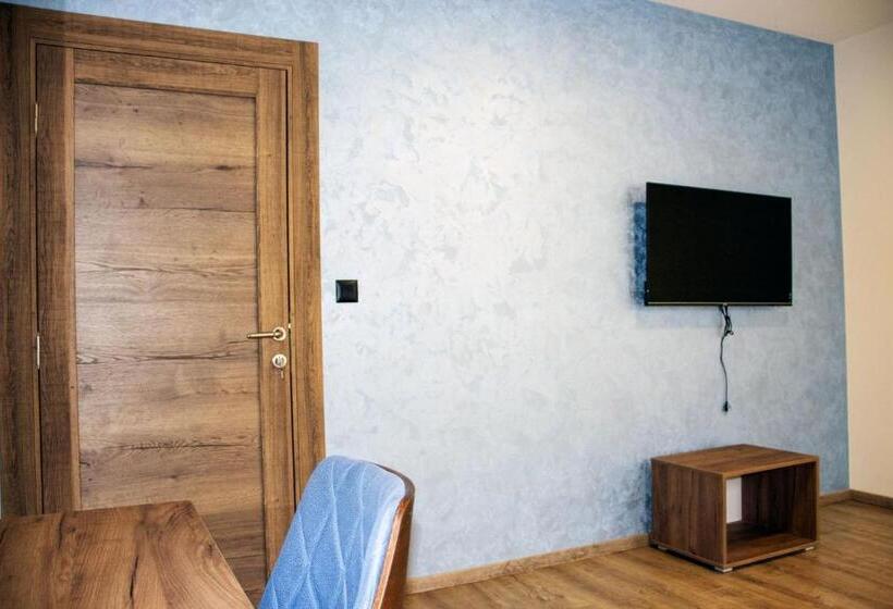 اتاق لوکس, Elevenrooms