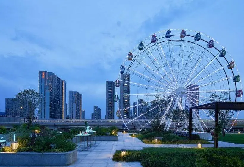 キングサイズベッドのクラシックルーム, Intercontinental Hangzhou Liangzhu, An Ihg