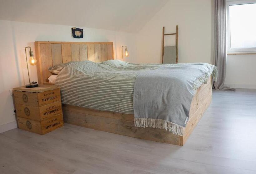 غرفة ديلوكس, B&b Hieris T