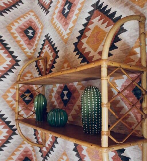 Номер Стандарт Вид на Горы, Eau Berges