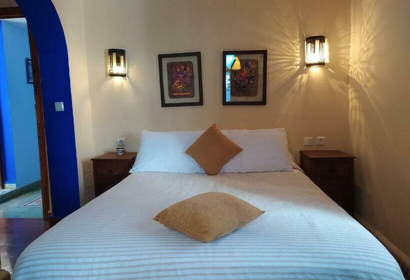 Deluxe Kamer, Gernika