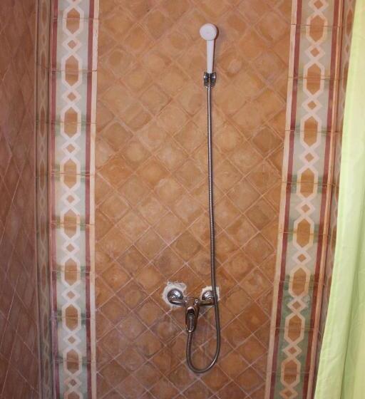 Standaard Driepersoonskamer, Gernika