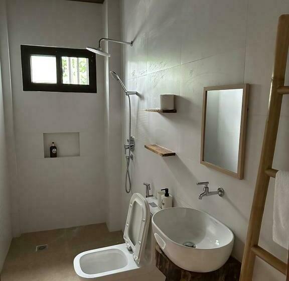 اتاق لوکس سه تخته, Azul De Panglao Hotel By Cocotel