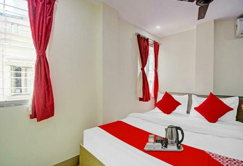 חדר סטנדרט, Goroomgo Vhyom Sky Palace Near Sakherbazar Metro Station Kolkata