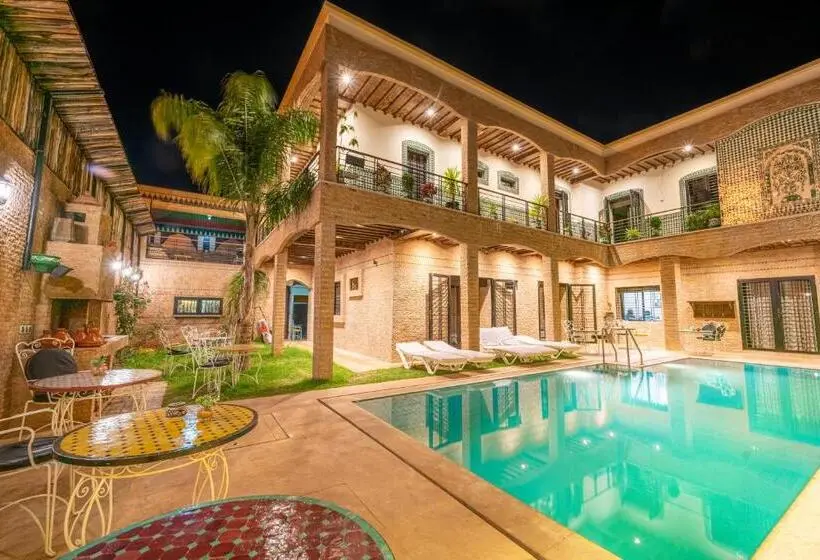 キングサイズベッドのスタンダードルーム, Riad Les Nuits De Fès