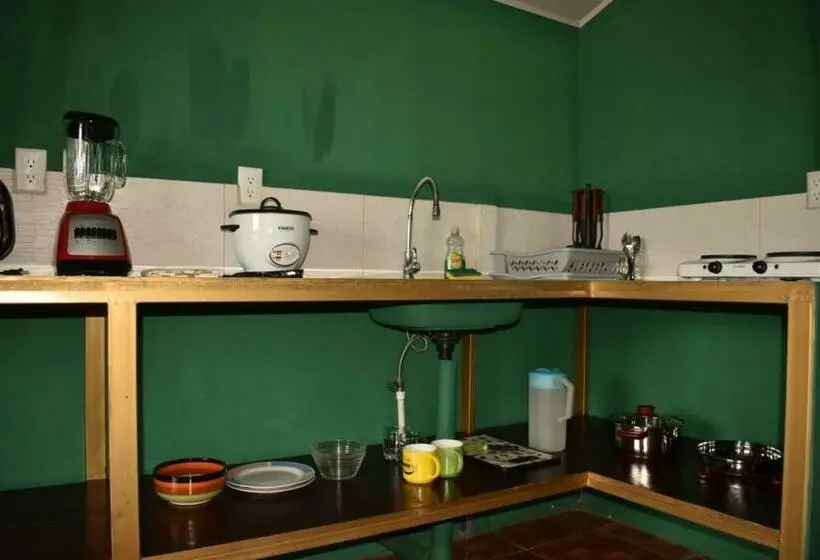 آپارتمان 1 خوابه, The Corner Airbnb