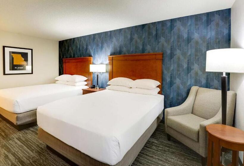 Номер Стандарт Верхний Этаж, Drury Inn & Suites St. Louis St. Peters