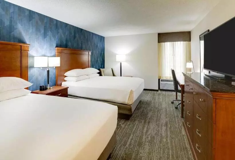 上層階スタンダードルーム, Drury Inn & Suites St. Louis St. Peters