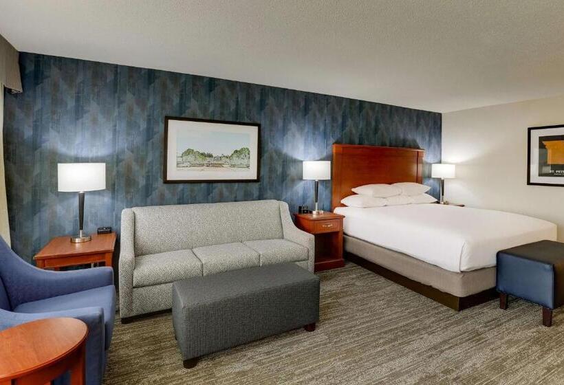Номер Deluxe Кровать Кинг, Drury Inn & Suites St. Louis St. Peters