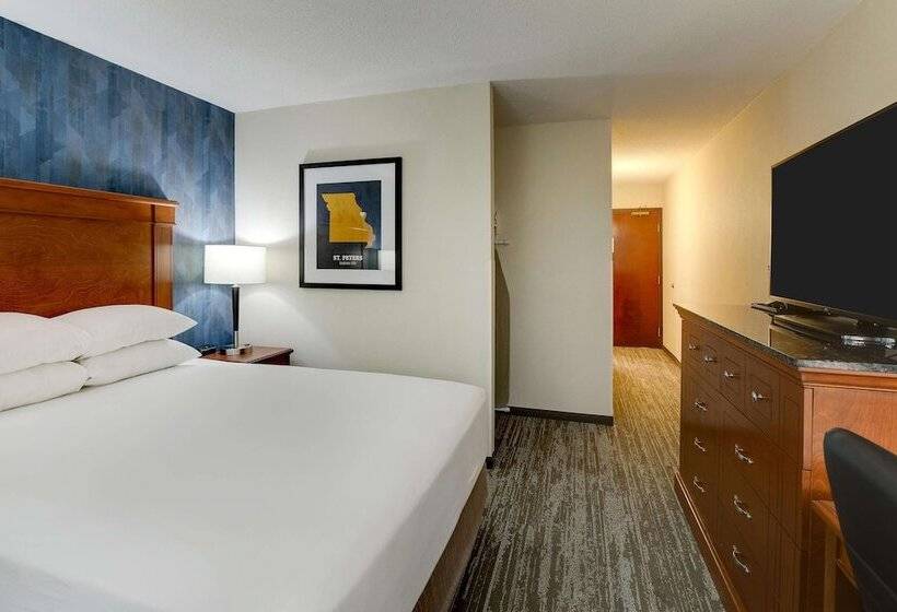 غرفة ديلوكس, Drury Inn & Suites St. Louis St. Peters